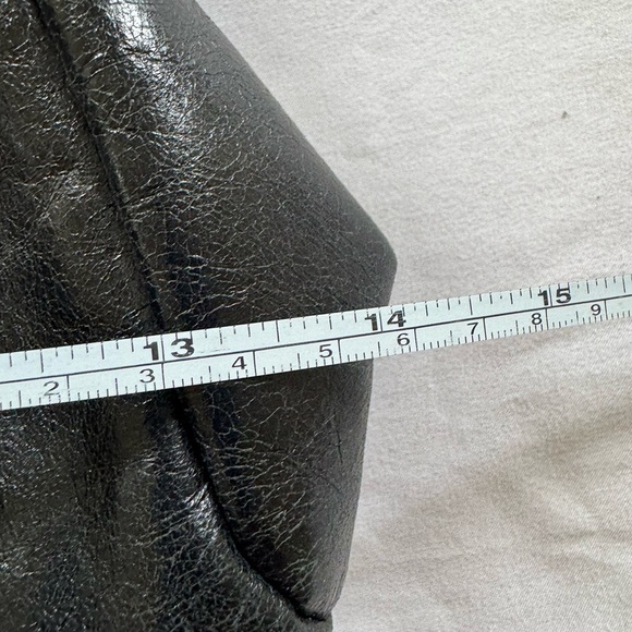 HOBO International Black Vintage leather Kisslock Wristlet Handbag - Picture 5 of 7